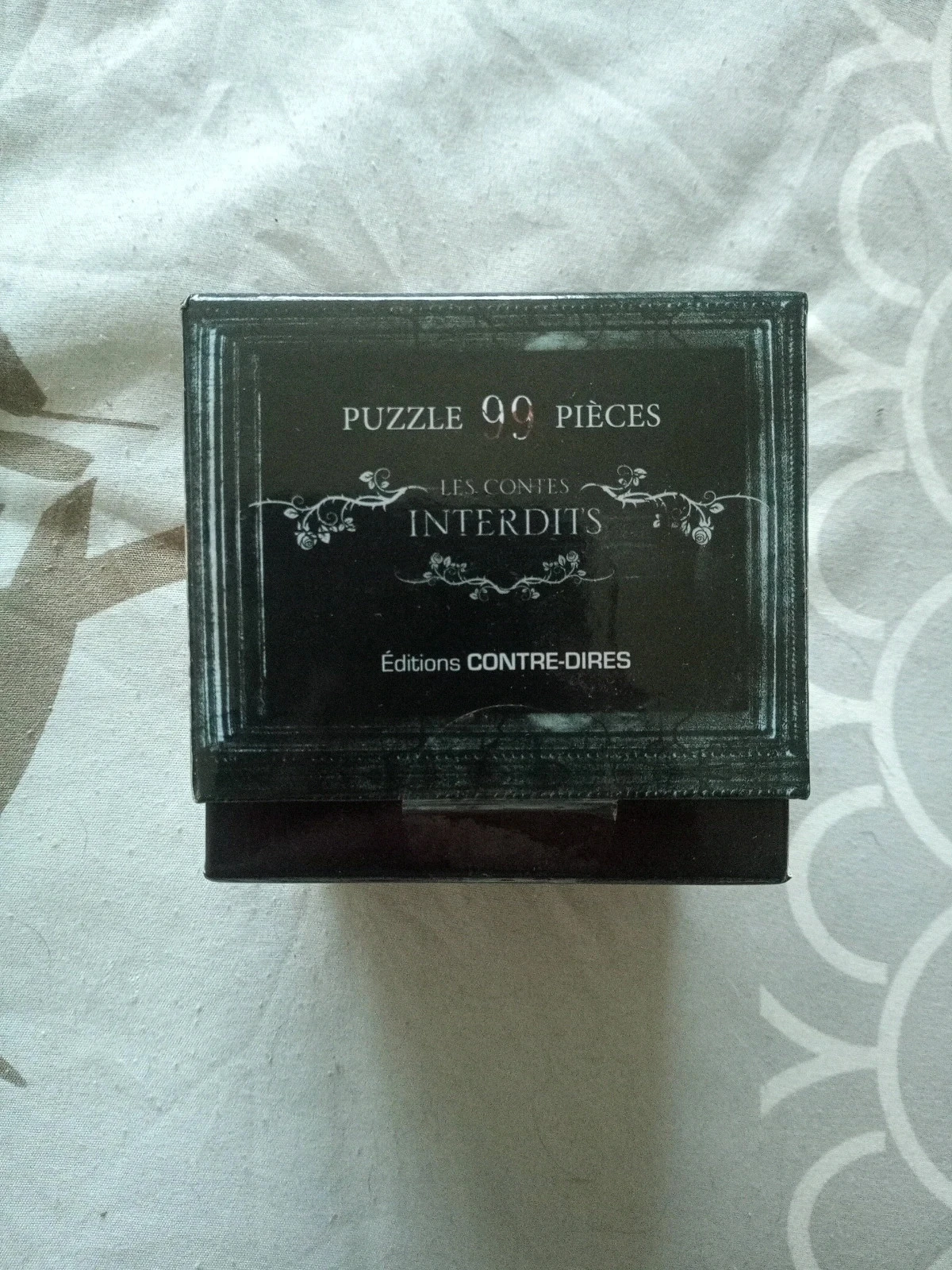 Puzzle Colecionador "Os Contos Proibidos" - 99 peças - NOVO – photo 2